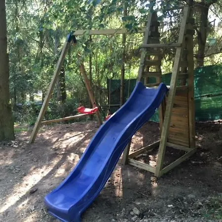 Hétvégi ház Chata U Sumce *